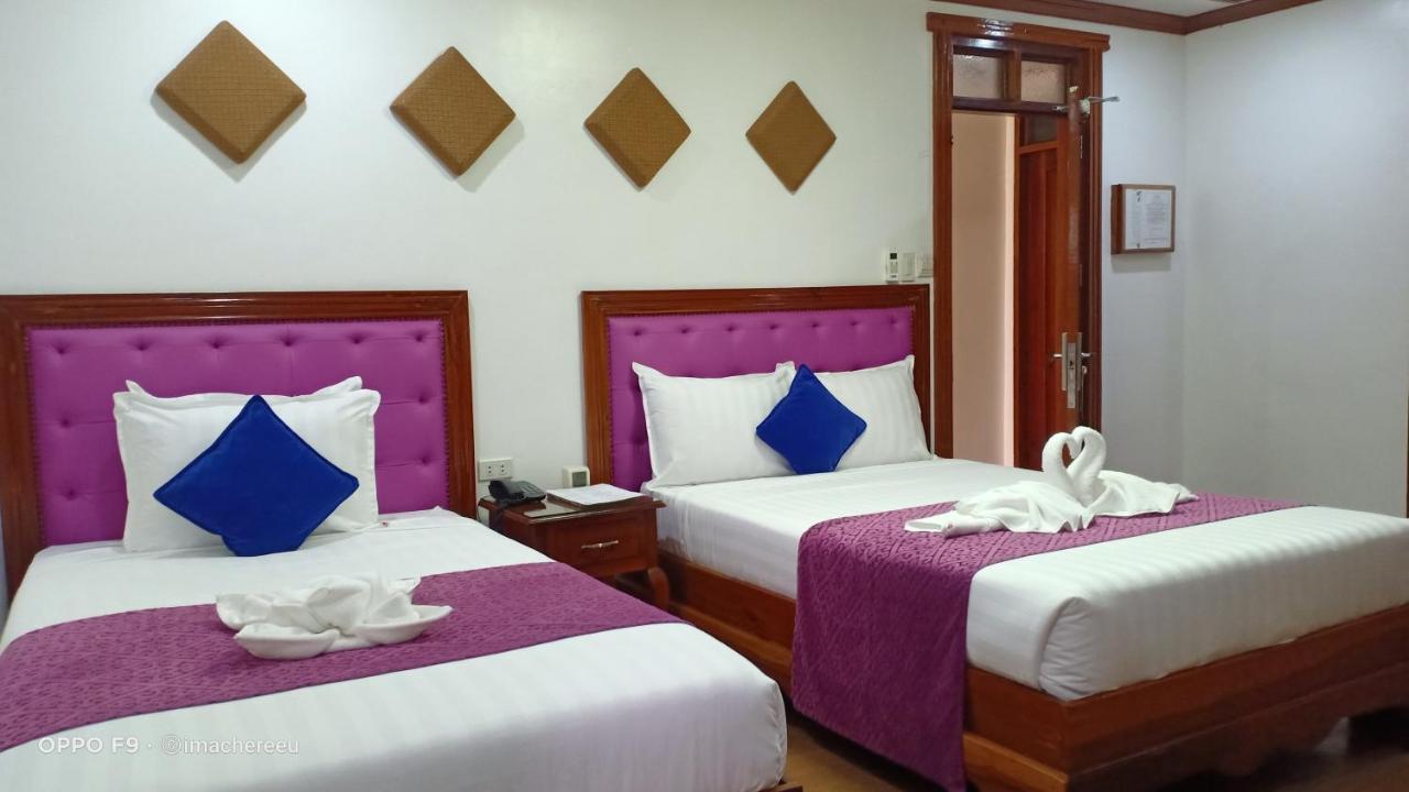 Cln Boutique Hotel Таклобан Экстерьер фото