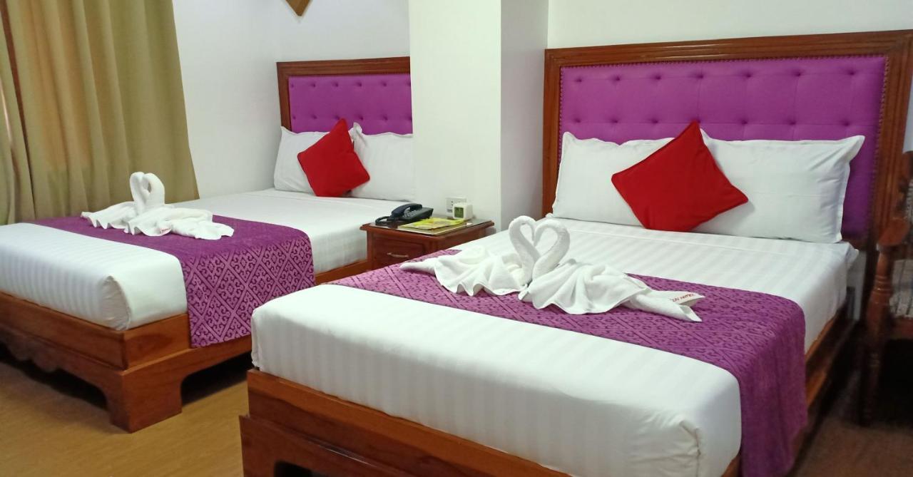 Cln Boutique Hotel Таклобан Экстерьер фото