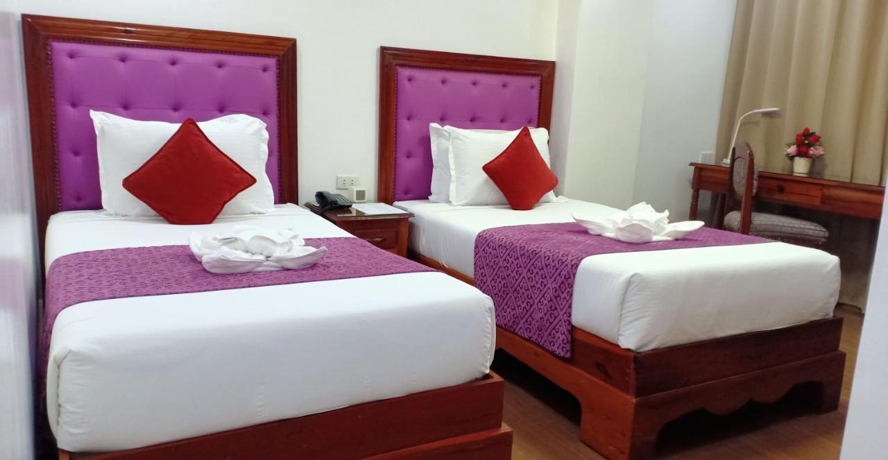 Cln Boutique Hotel Таклобан Экстерьер фото