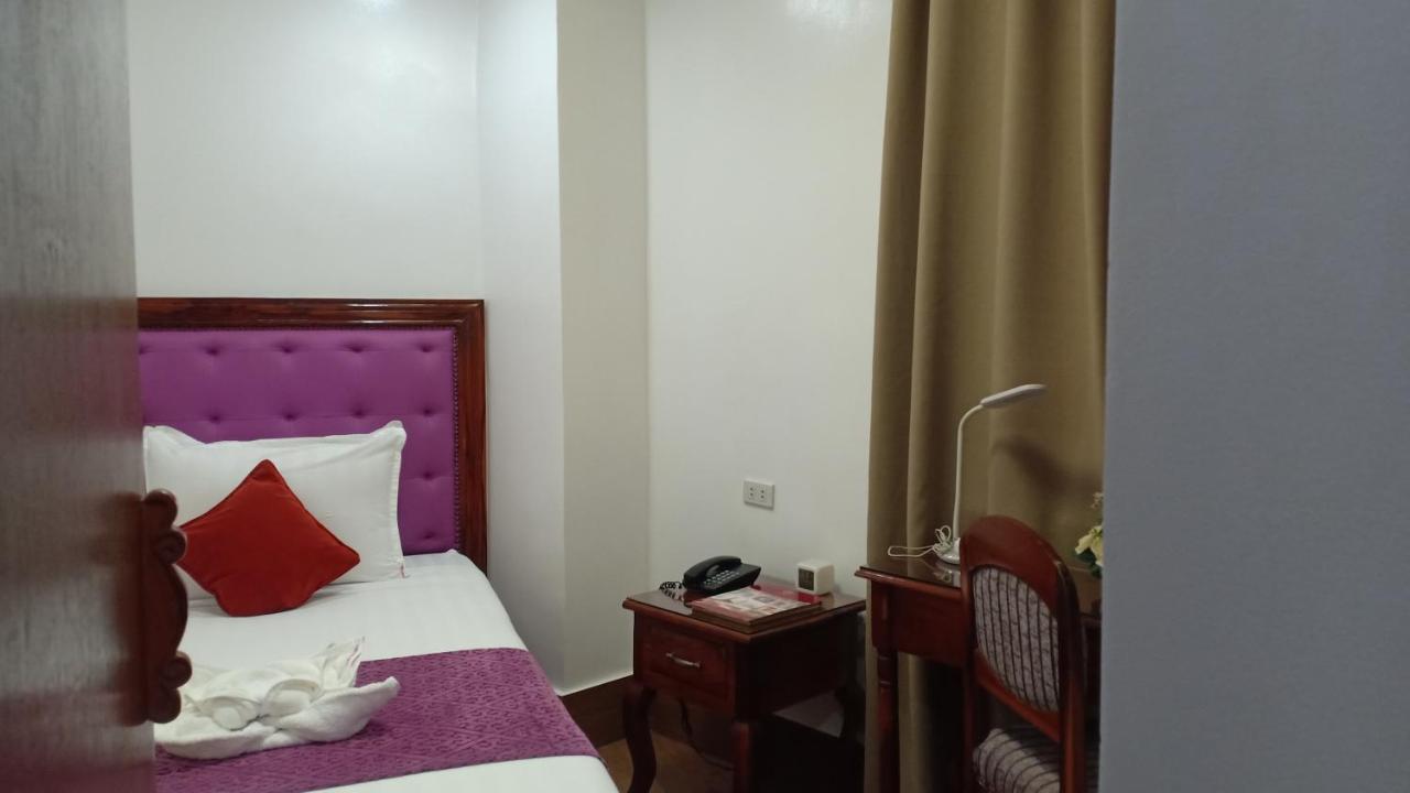 Cln Boutique Hotel Таклобан Экстерьер фото