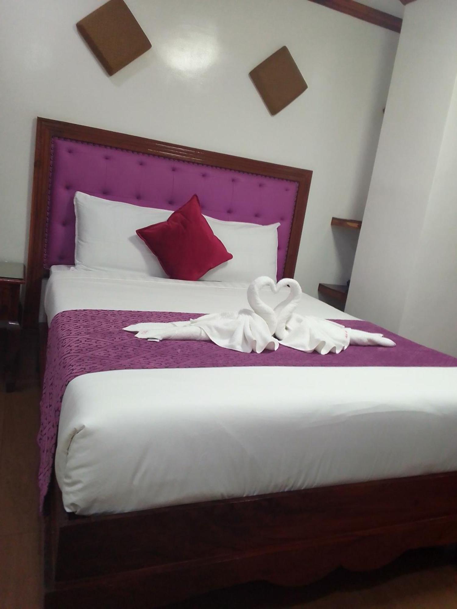 Cln Boutique Hotel Таклобан Экстерьер фото